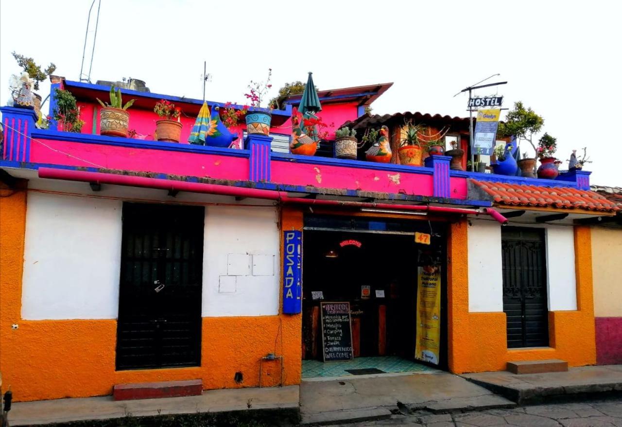 Casa Lothuz Spacio Cultural Y Disidente San Cristobal de las Casas Exterior photo